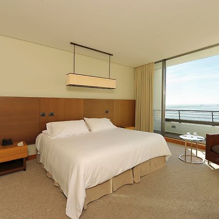 Отель Enjoy Кокимбо Экстерьер фото A bedroom at the InterContinental Santiago
